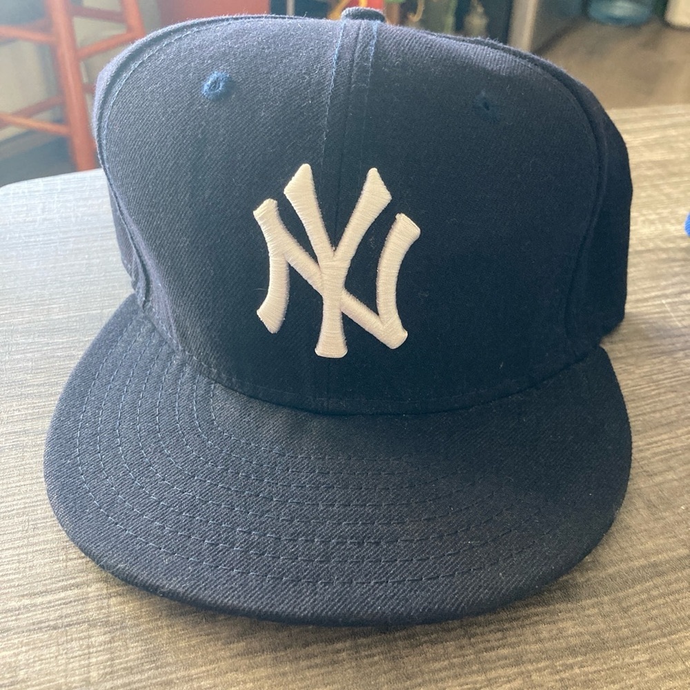 Brand New NEW YORK Yankee Fitted Hats - only one available- navy blue